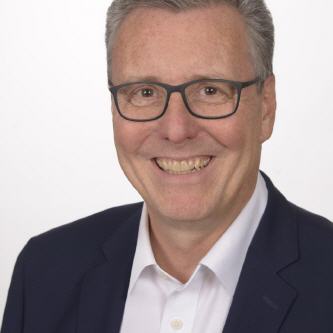 J&uuml;rgen G&ouml;tz